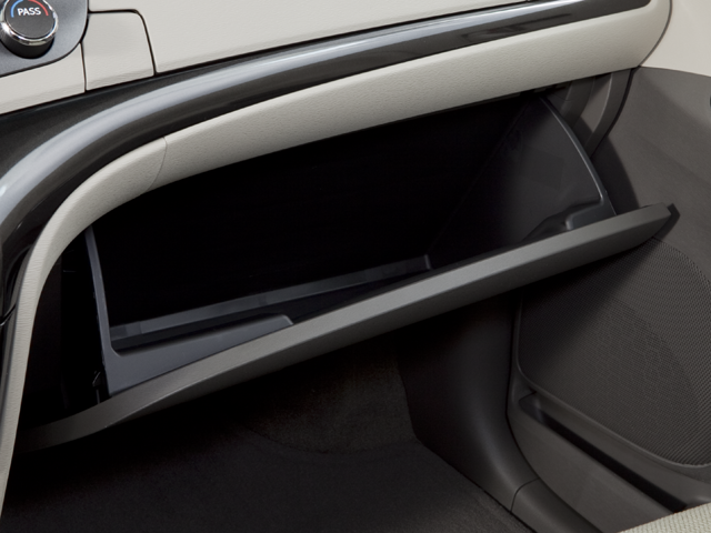 2013 Toyota Sienna XLE V6 8 Passenger