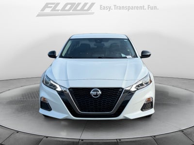2022 Nissan Altima SR FWD