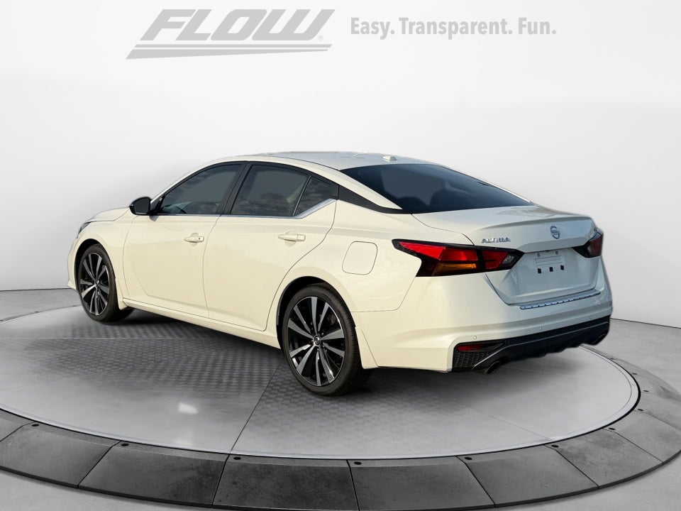 2022 Nissan Altima SR FWD