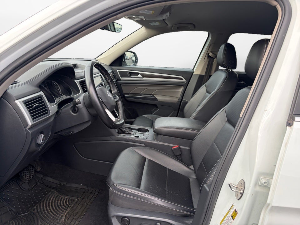 2021 Volkswagen Atlas 3.6L V6 SE w/Technology