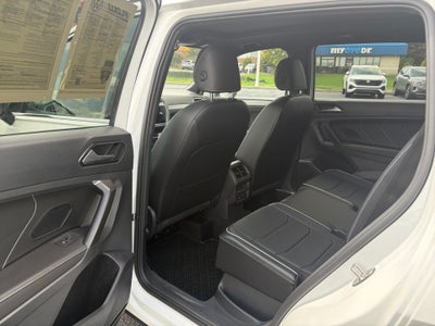 2022 Volkswagen Tiguan SEL R-Line