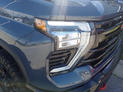 2025 Chevrolet Silverado 2500HD 4WD Crew Cab Standard Bed LT