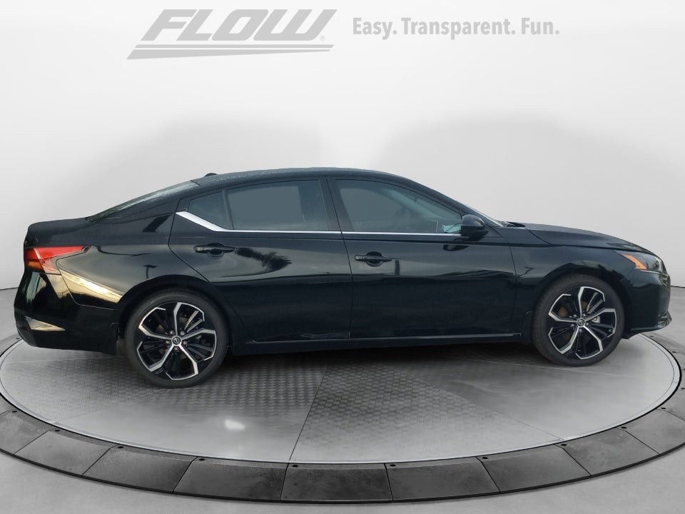 2025 Nissan Altima SR FWD