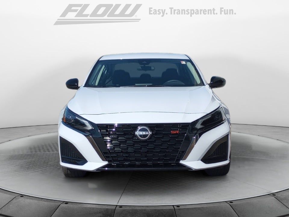 2025 Nissan Altima SR FWD