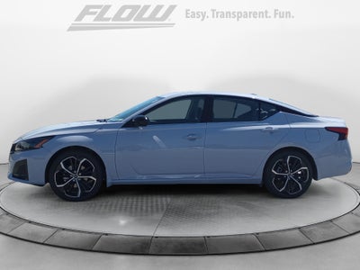 2025 Nissan Altima SR FWD