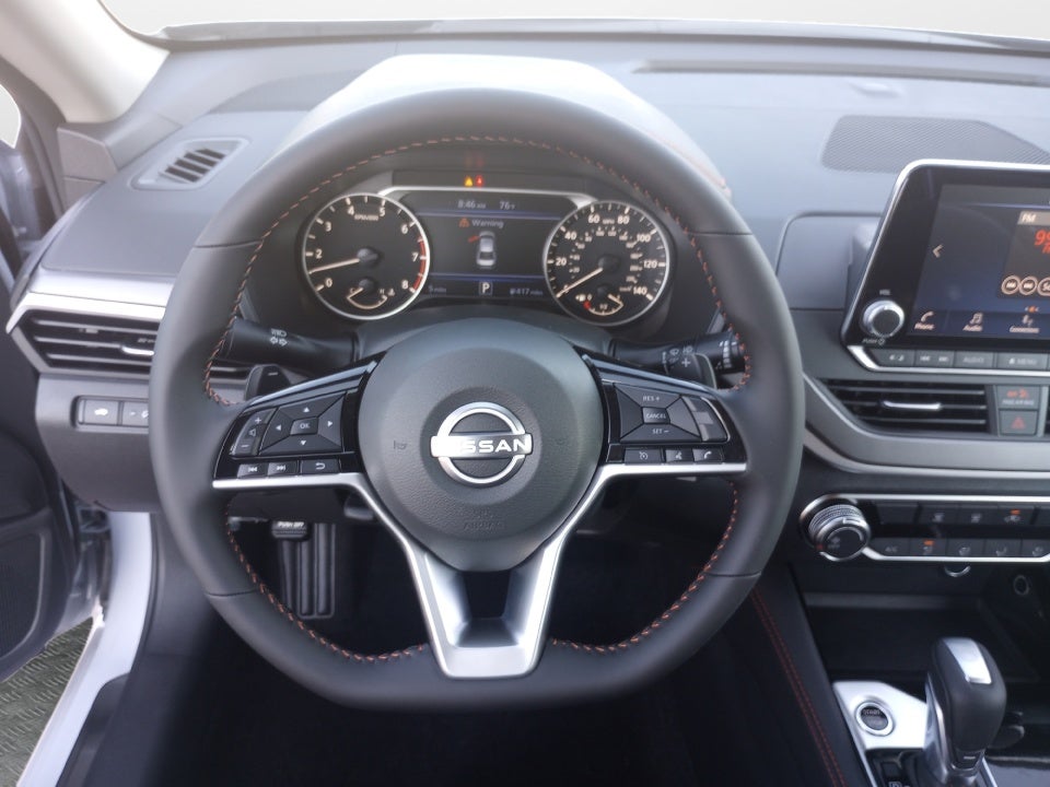 2025 Nissan Altima SR FWD