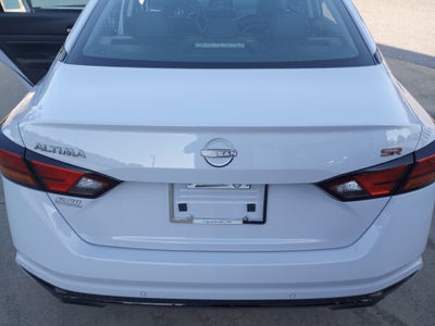 2025 Nissan Altima SR FWD