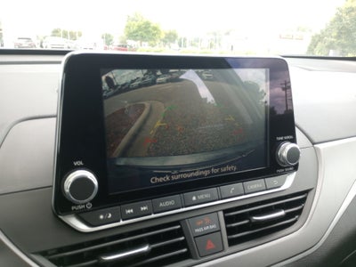 2025 Nissan Altima SR FWD