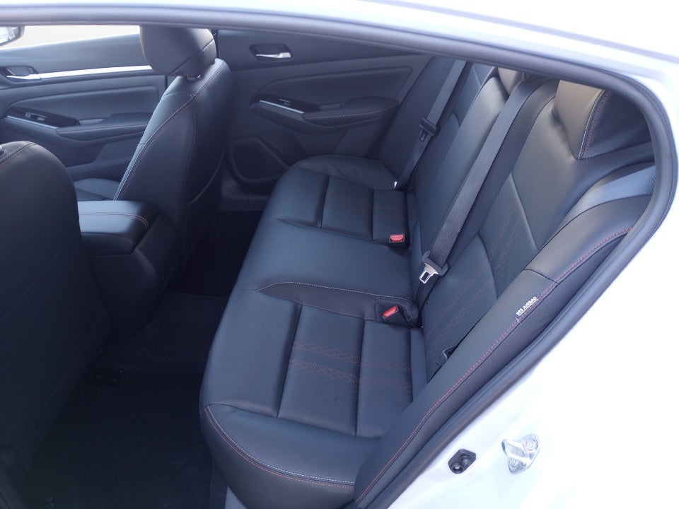 2025 Nissan Altima SR FWD