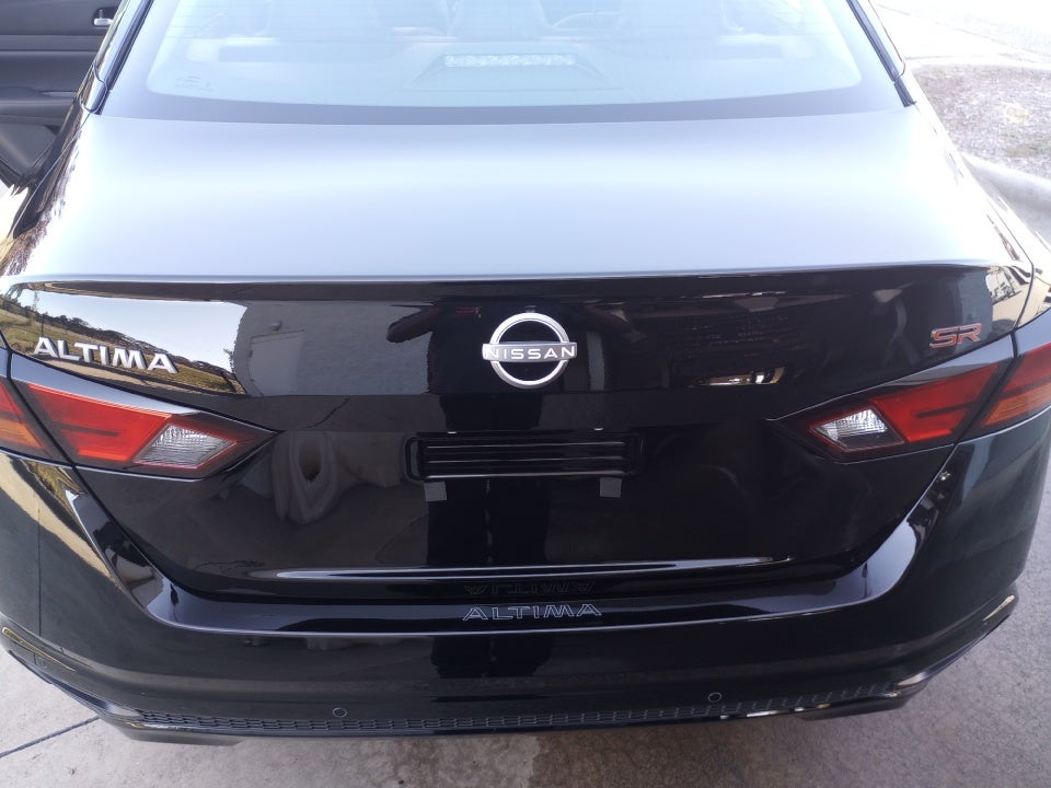 2025 Nissan Altima SR FWD