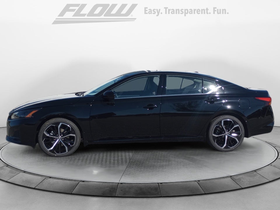 2025 Nissan Altima SR FWD