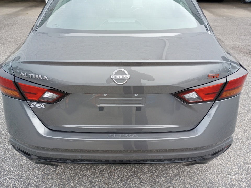 2025 Nissan Altima SR FWD