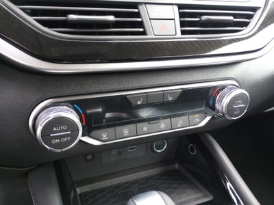 2025 Nissan Altima SR FWD