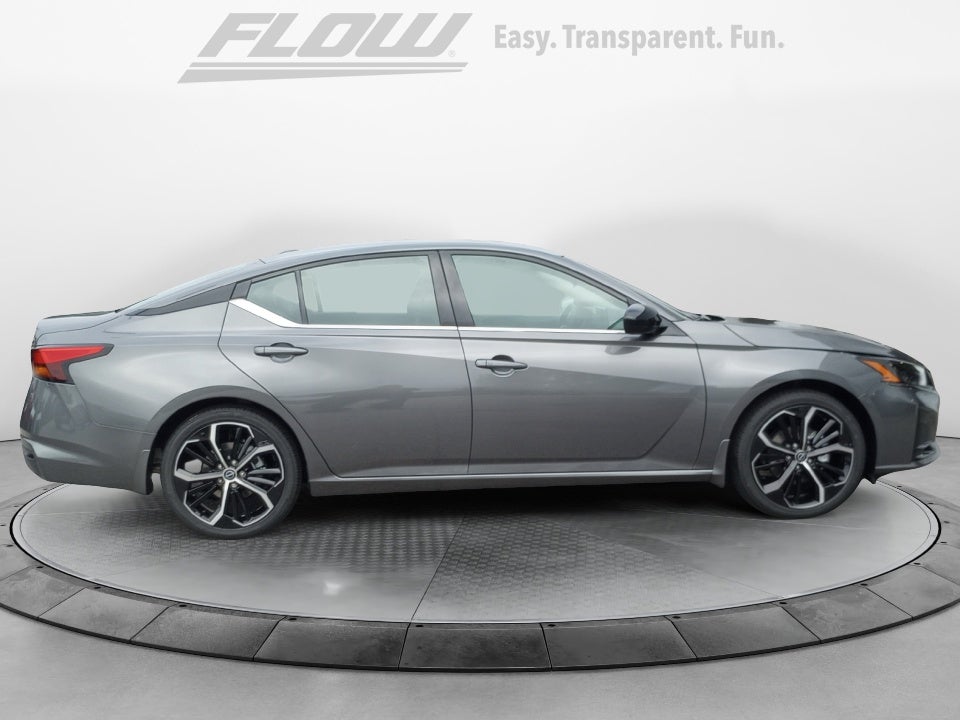 2025 Nissan Altima SR FWD