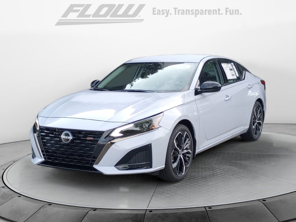 2025 Nissan Altima SR FWD