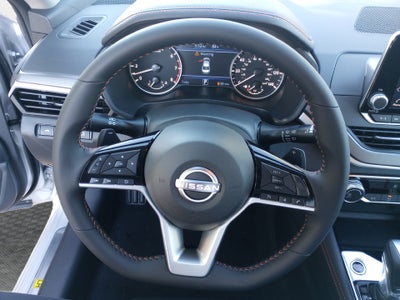 2025 Nissan Altima SR FWD