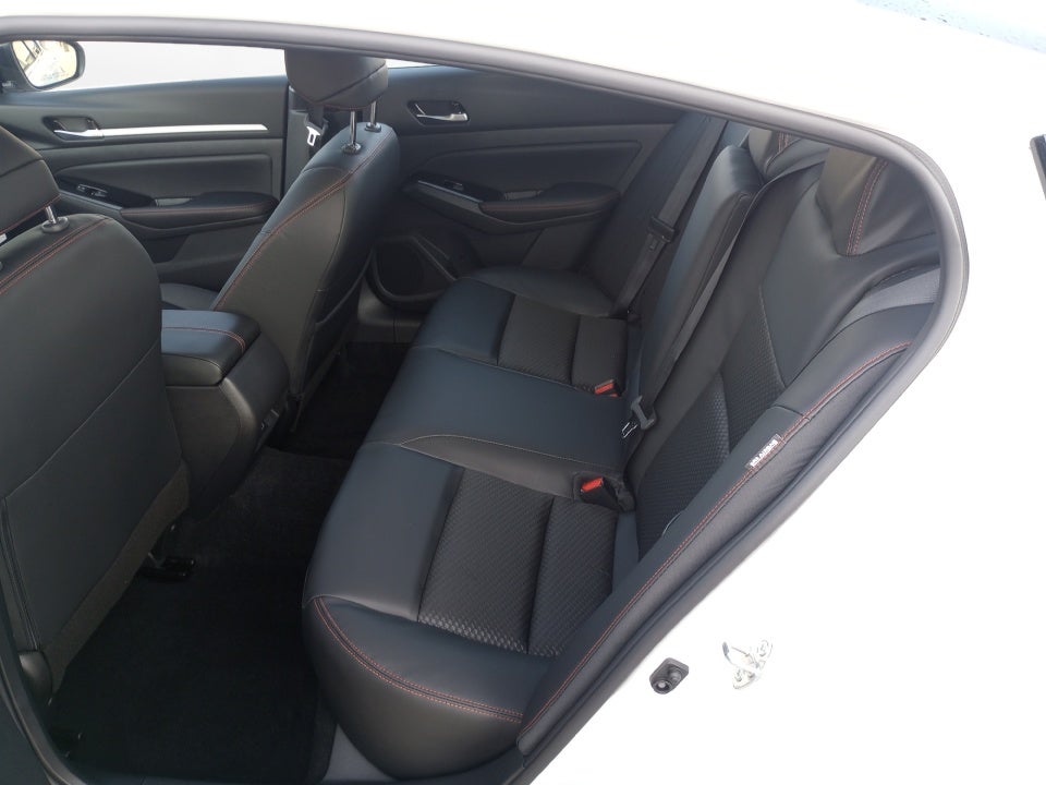 2025 Nissan Altima SR FWD