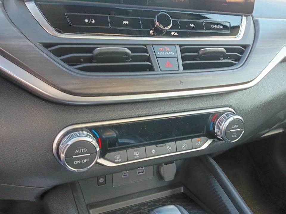 2026 Nissan Altima SV