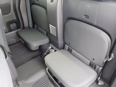 2025 Nissan Frontier King Cab SV 4x2