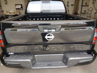 2025 Nissan Frontier King Cab SV 4x2