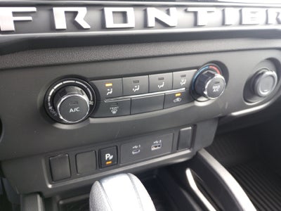 2025 Nissan Frontier King Cab SV 4x2