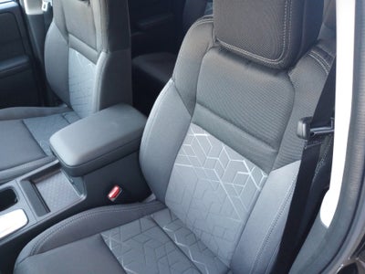 2026 Nissan Frontier Crew Cab SV 4x2