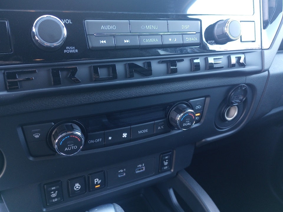 2026 Nissan Frontier Crew Cab SV 4x2