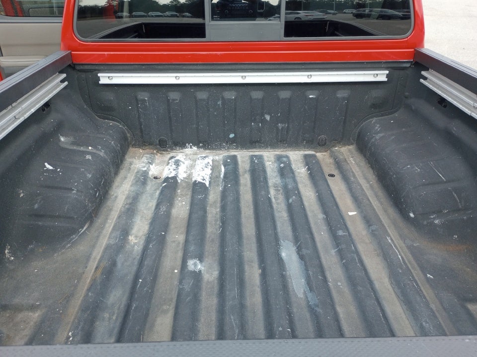 2022 Nissan Frontier Crew Cab SV 4x2