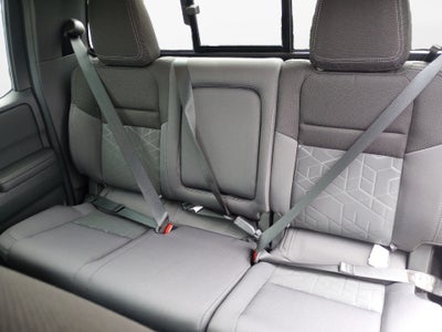 2026 Nissan Frontier Crew Cab SV 4x2