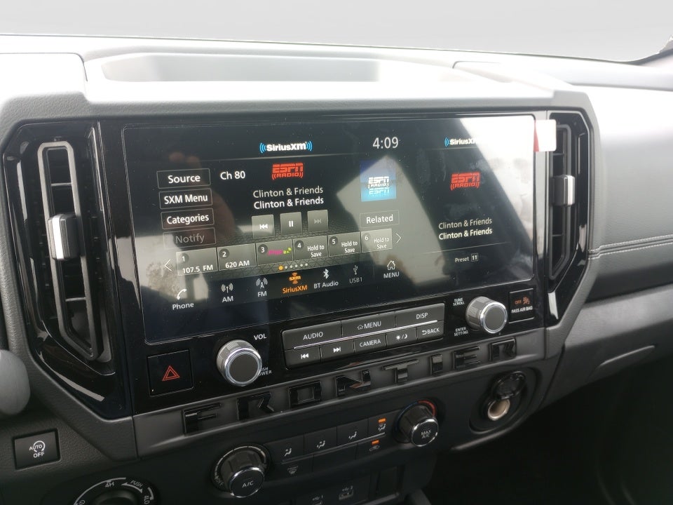 2026 Nissan Frontier Crew Cab SV 4x4