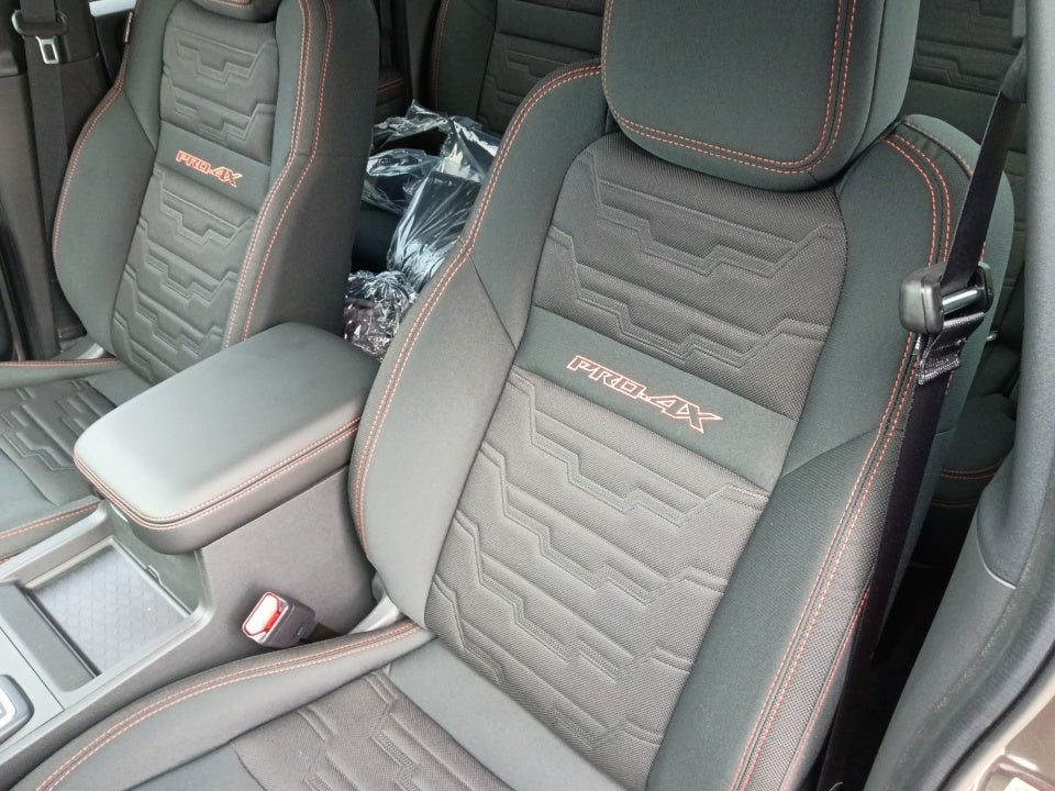 2026 Nissan Frontier Crew Cab PRO-4X 4x4