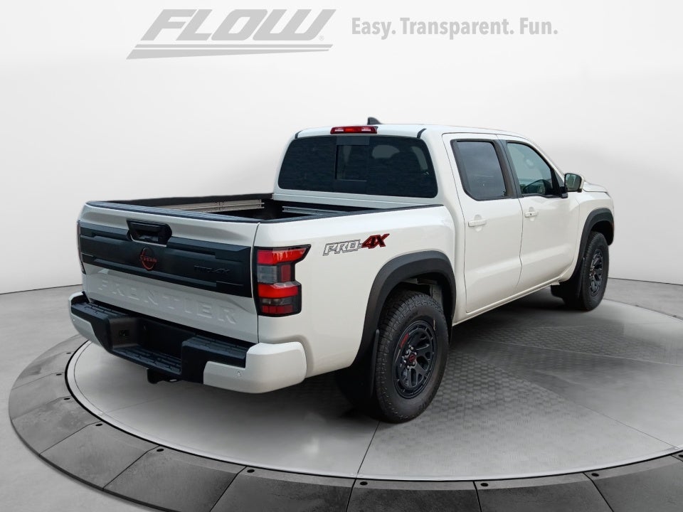 2026 Nissan Frontier Crew Cab PRO-4X 4x4