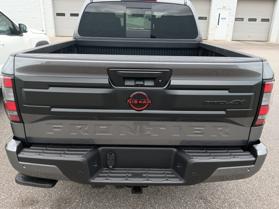 2026 Nissan Frontier Crew Cab PRO-4X 4x4