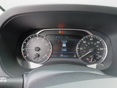 2025 Nissan Frontier SV