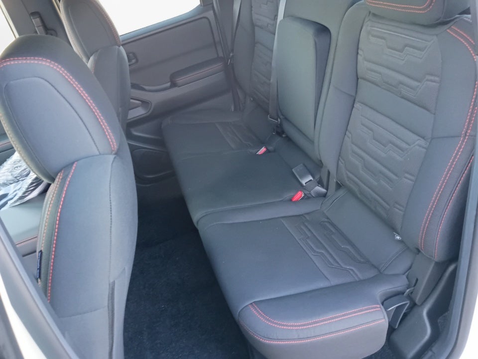 2026 Nissan Frontier Crew Cab PRO-4X 4x4