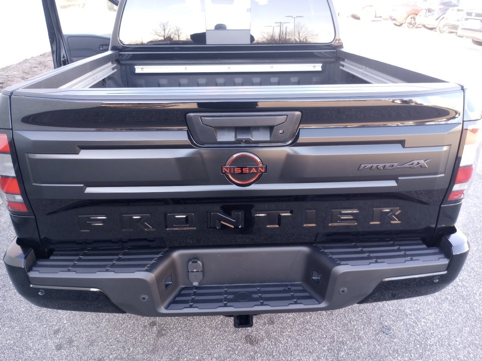 2026 Nissan Frontier Crew Cab PRO-4X 4x4