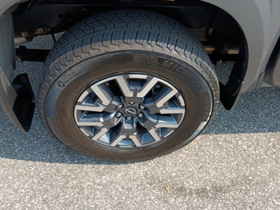 2025 Nissan Frontier SL