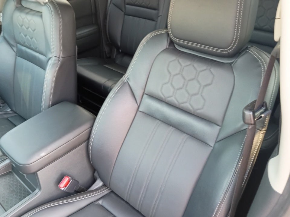 2025 Nissan Frontier SL