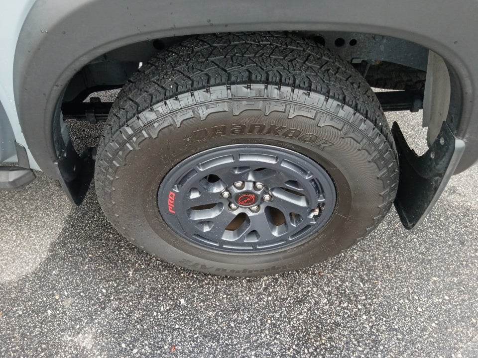 2025 Nissan Frontier Crew Cab PRO-4X 4x4