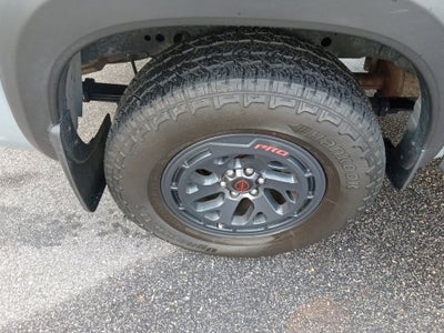 2025 Nissan Frontier Crew Cab PRO-4X 4x4