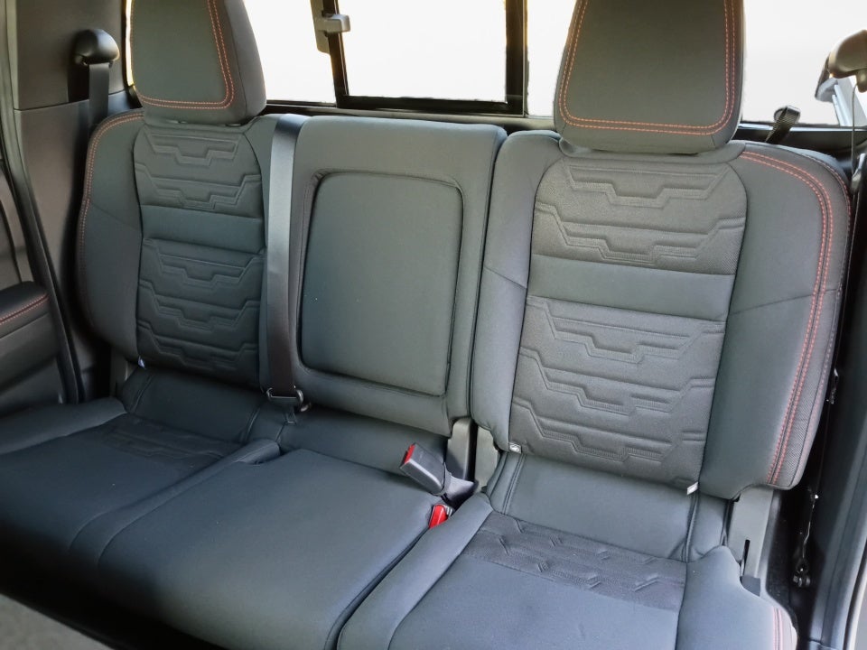 2026 Nissan Frontier Crew Cab Long Bed PRO-4X 4x4