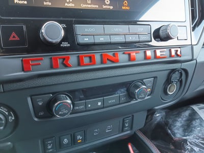 2026 Nissan Frontier Crew Cab Long Bed PRO-4X 4x4