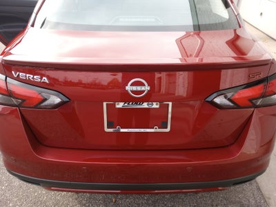 2025 Nissan Versa 1.6 SR