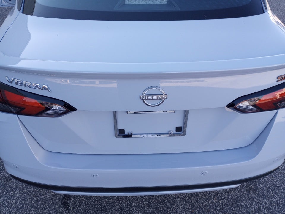 2025 Nissan Versa 1.6 SR