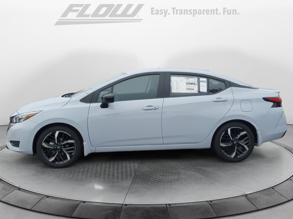 2025 Nissan Versa 1.6 SR