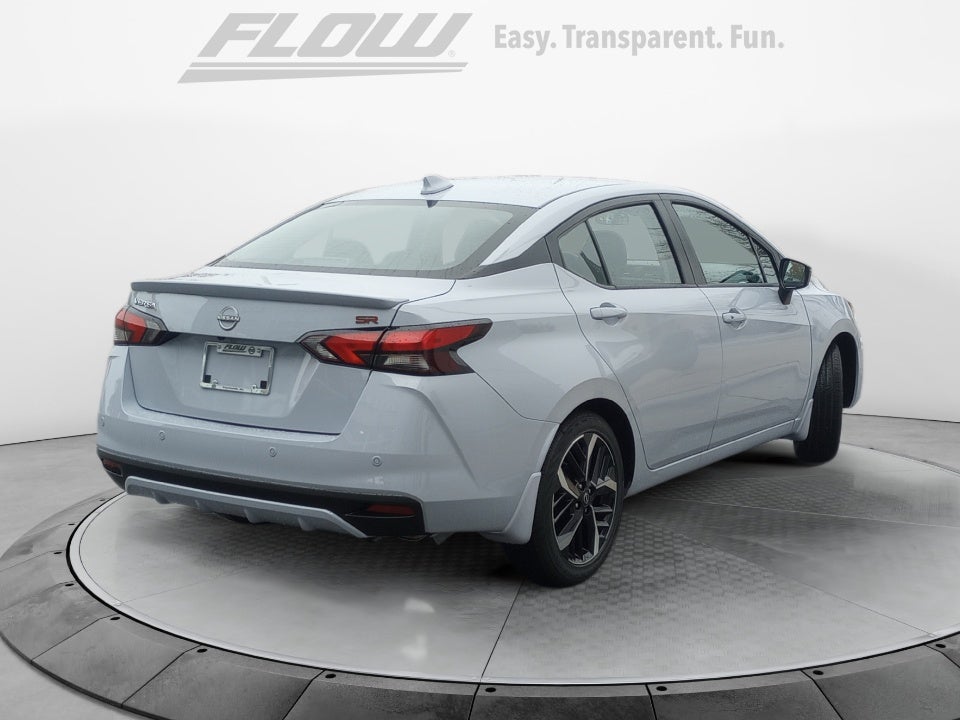 2025 Nissan Versa 1.6 SR