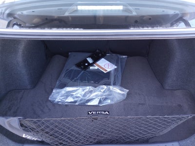 2025 Nissan Versa 1.6 SR