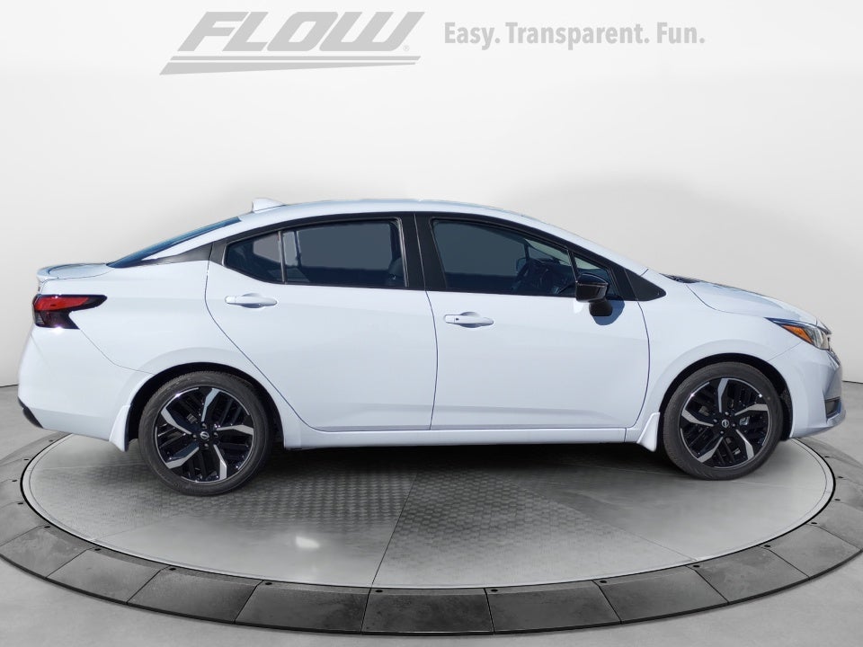 2025 Nissan Versa 1.6 SR