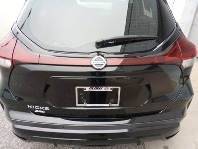 2021 Nissan Kicks S Xtronic CVT