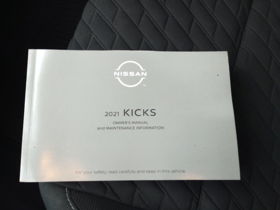 2021 Nissan Kicks S Xtronic CVT